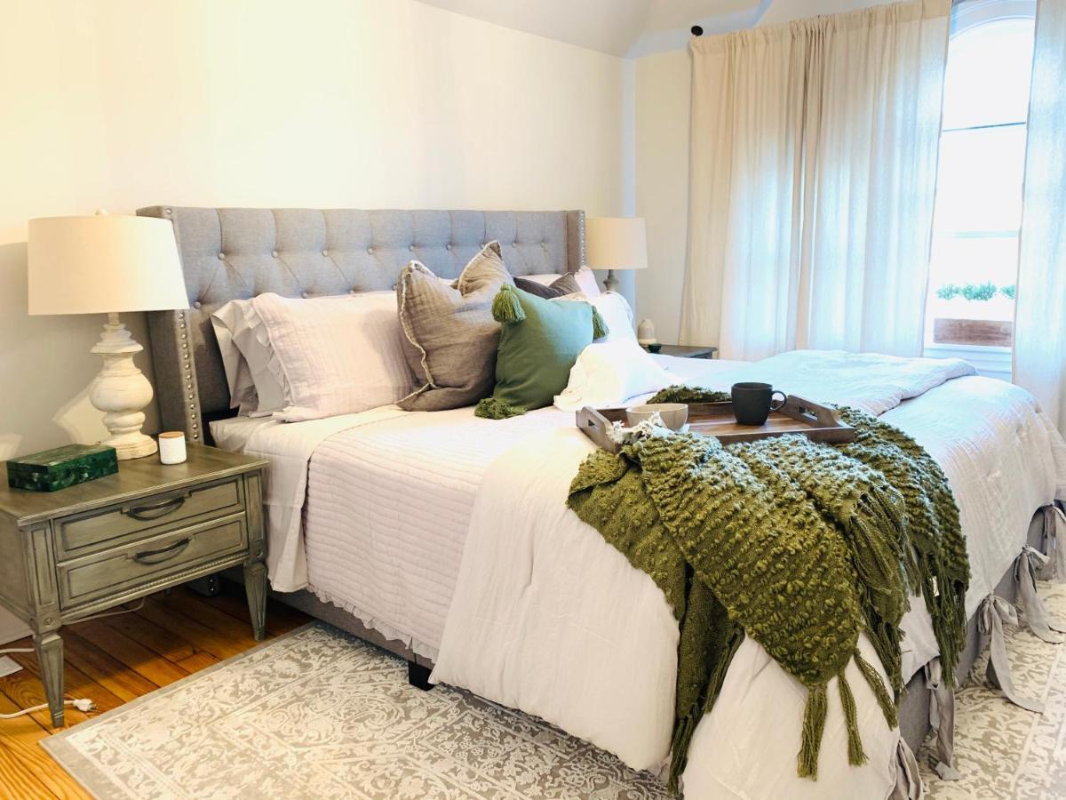 Vida Boutique Inn Устър Екстериор снимка