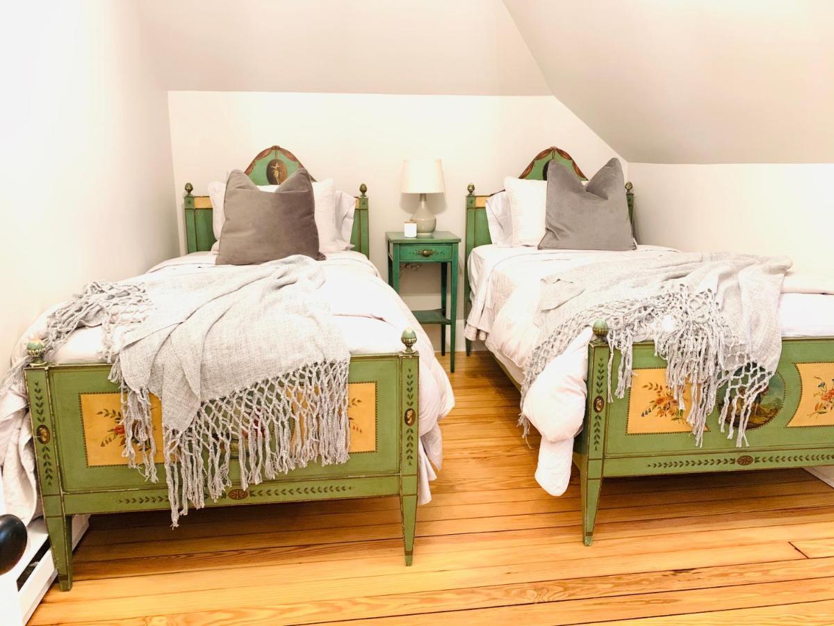 Vida Boutique Inn Устър Екстериор снимка