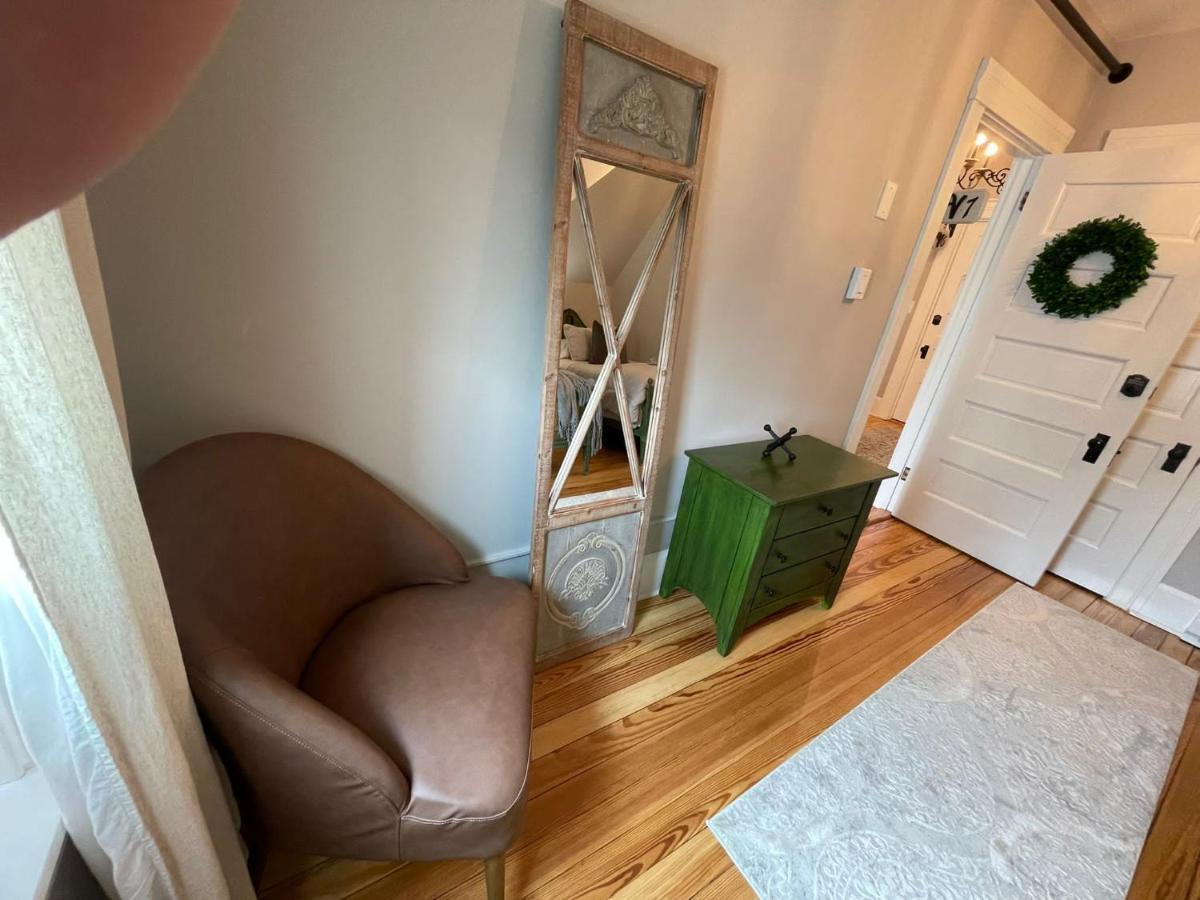 Vida Boutique Inn Устър Екстериор снимка