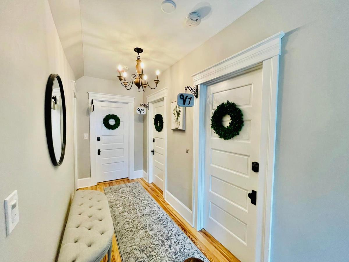 Vida Boutique Inn Устър Екстериор снимка