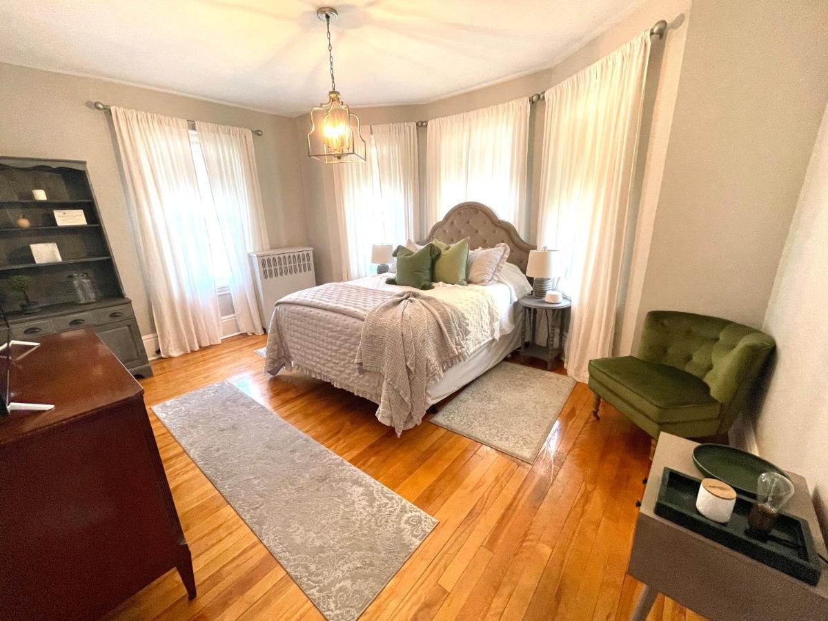 Vida Boutique Inn Устър Екстериор снимка