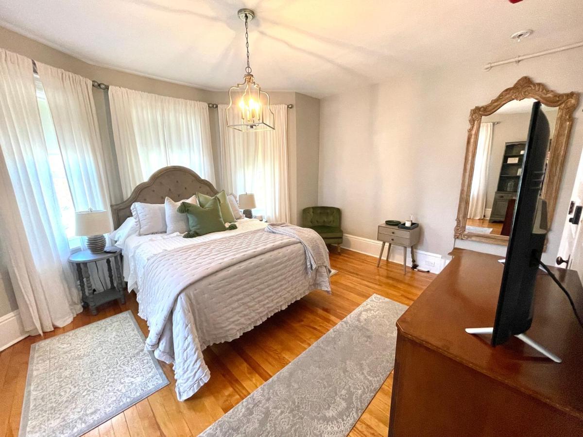 Vida Boutique Inn Устър Екстериор снимка